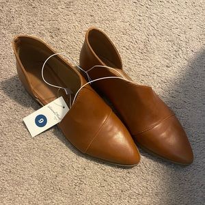 Universal thread target brown leather mules size 9 NWT